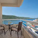 Agava Hotel 4*