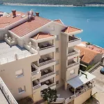 Agava Hotel 4*