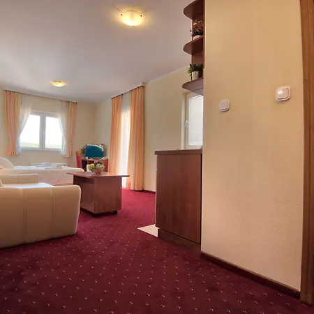 Hotel Agava 4*