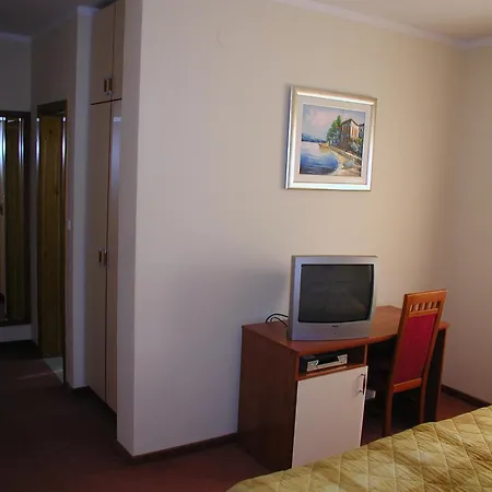 Agava Hotel 4*
