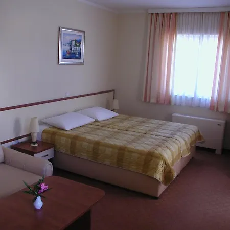 Hotell Agava 4*